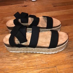Size 11 Nature Breeze Womens Sandals